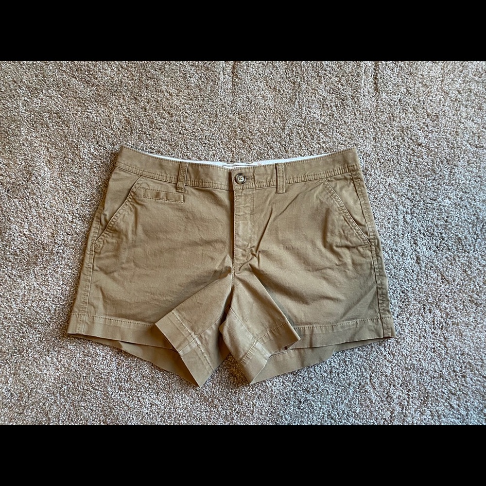 Old Navy khaki shorts